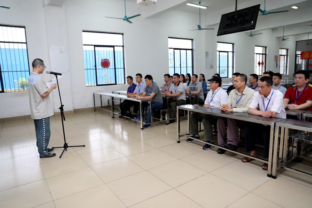 建設工程總包部黨支部和后勤黨支部結對開展警示教育學習活動2_副本.jpg 建設工程總包部黨支部和后勤黨支部結對開展警示教育學習活動2_副本.jpg