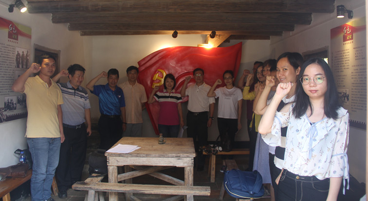 2_副本.jpg 2_副本.jpg